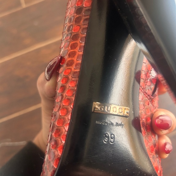 ❤️🐍Original snake skin Gucci booties🐍❤️ - Picture 8 of 8